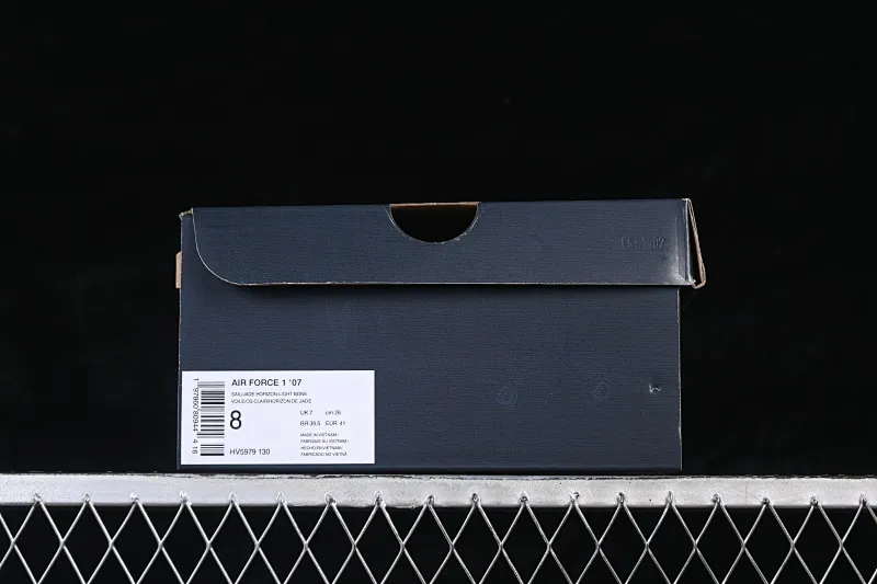 All categories Nk Air Force 1 Air Force series Nk Air Force 1 Low Air Force low-top Nike Air Force 1'07 Low Good luck in the Year of the Horse Air Force 1 low-top casual sneakers HV5979-130